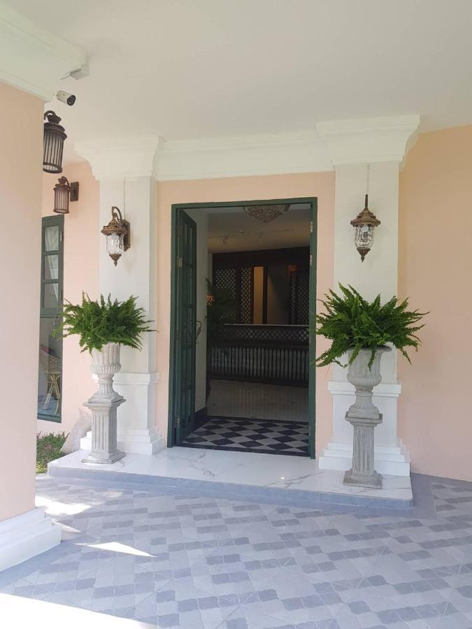 Hotel Rosy Chiang Mai Exterior photo